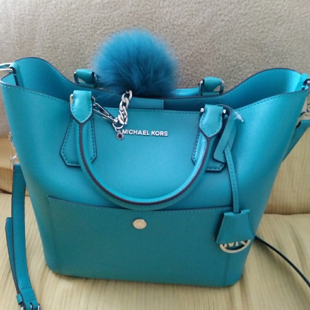 Brand New Michael Kors Greenwich Satchel